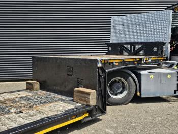 Meusburger MPG 3 / EXTENDABLE / LOW BED / 3 x STEERING AXLE